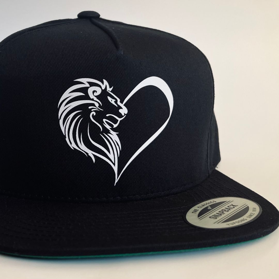 Custom Heart of a Lion Black Snapback cap